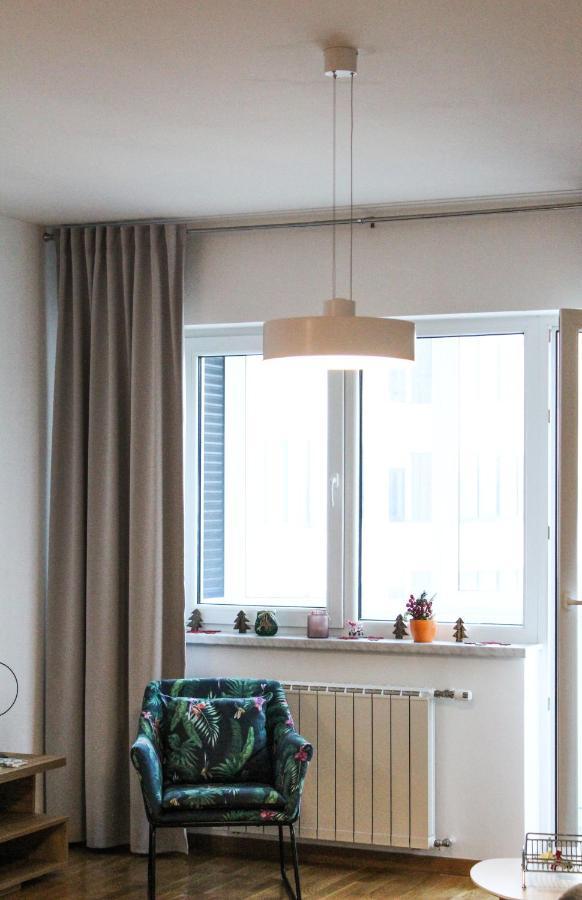 Bright, Modern & Cozy Apartment Tuzla Exterior foto